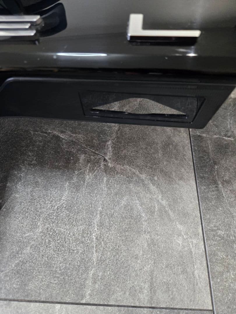 トヨタ　40系　ヴェルファイア　リアガーニッシュ　テールランプ