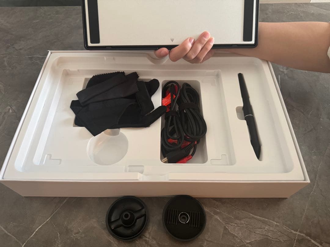 HUION KAMVAS 13 液晶ペンタブレット