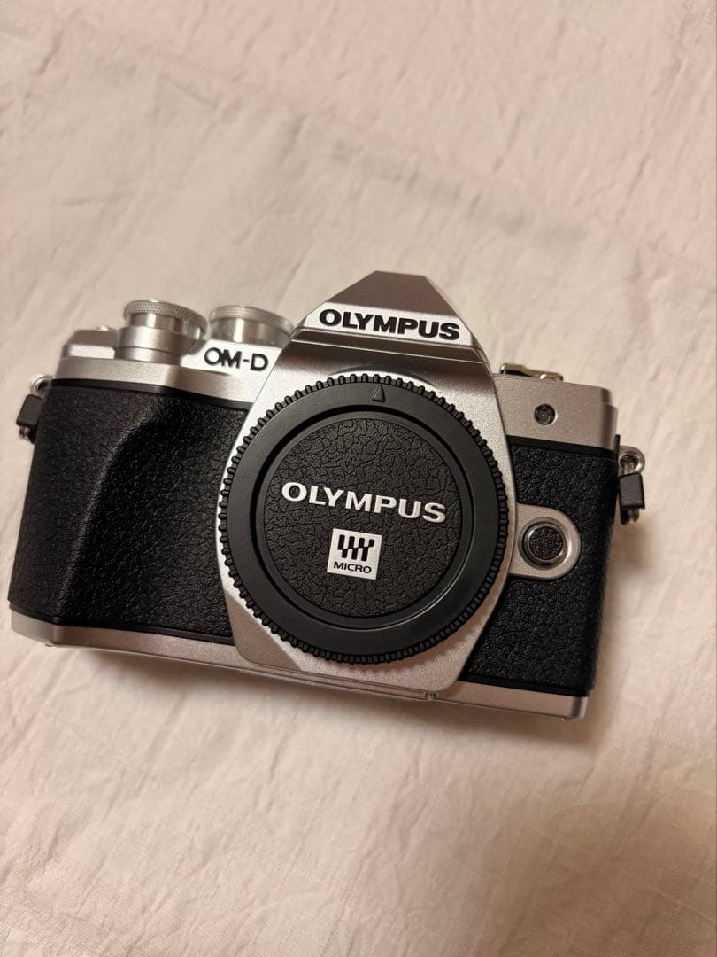 OLYMPUS ミラーレス一眼 OM-D E-M10 MarkIII セット