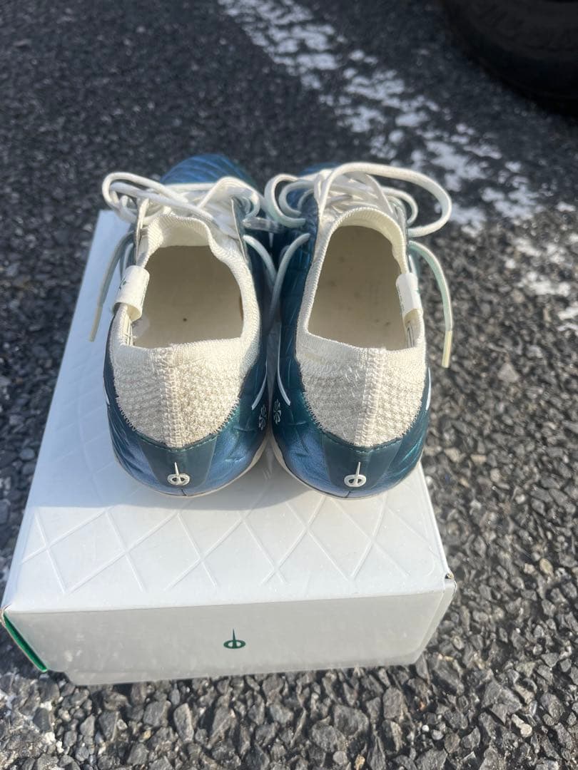 サッカースパイク　ティエンポ10