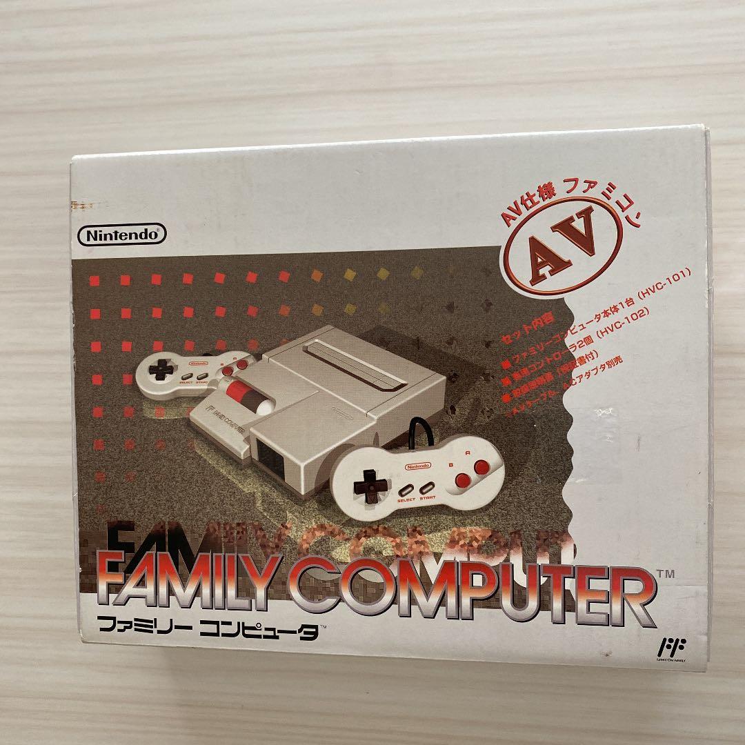 Nintendo ファミコン　AV仕様　新品
