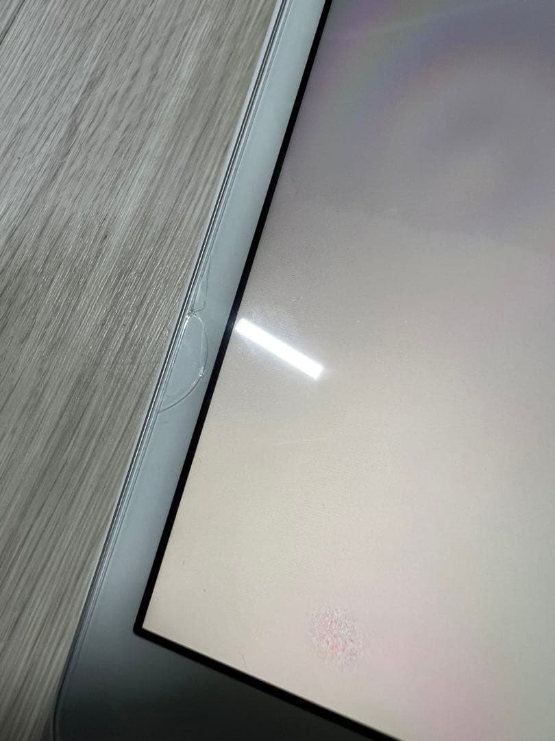 iPad第8世代 128GB シルバーWi-Fiモデル