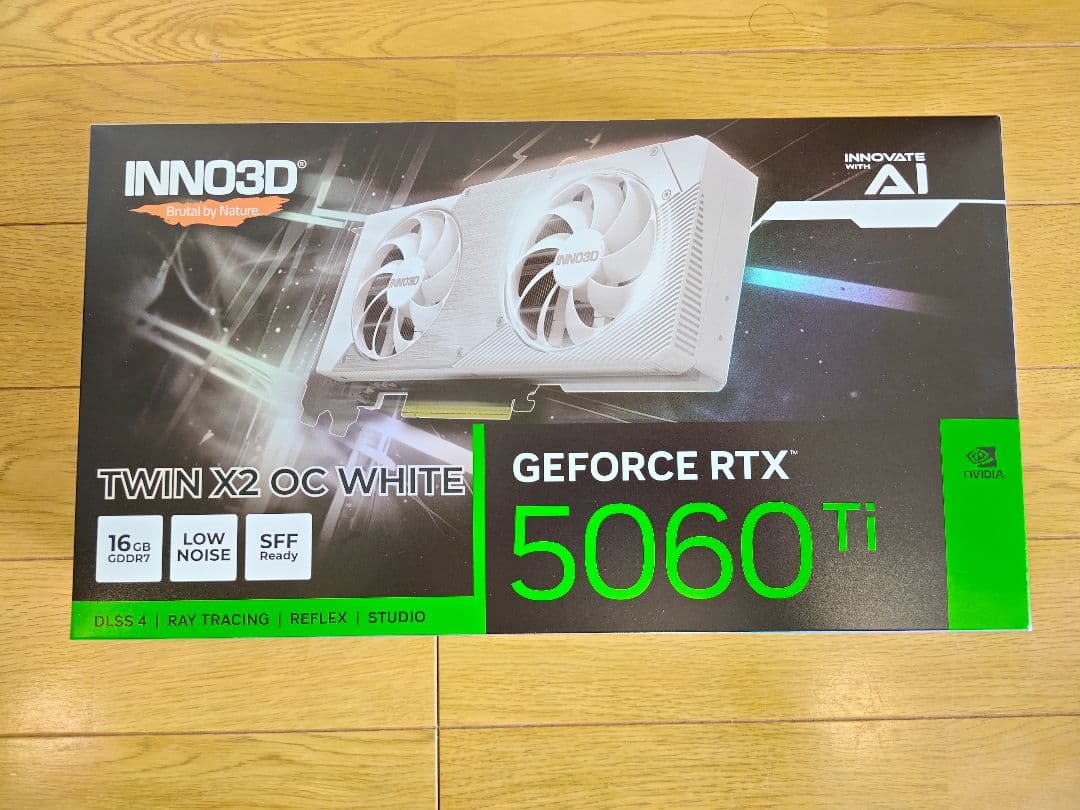 極美品 INNO3D GeForce RTX 5060 Ti 16GB ホワイト