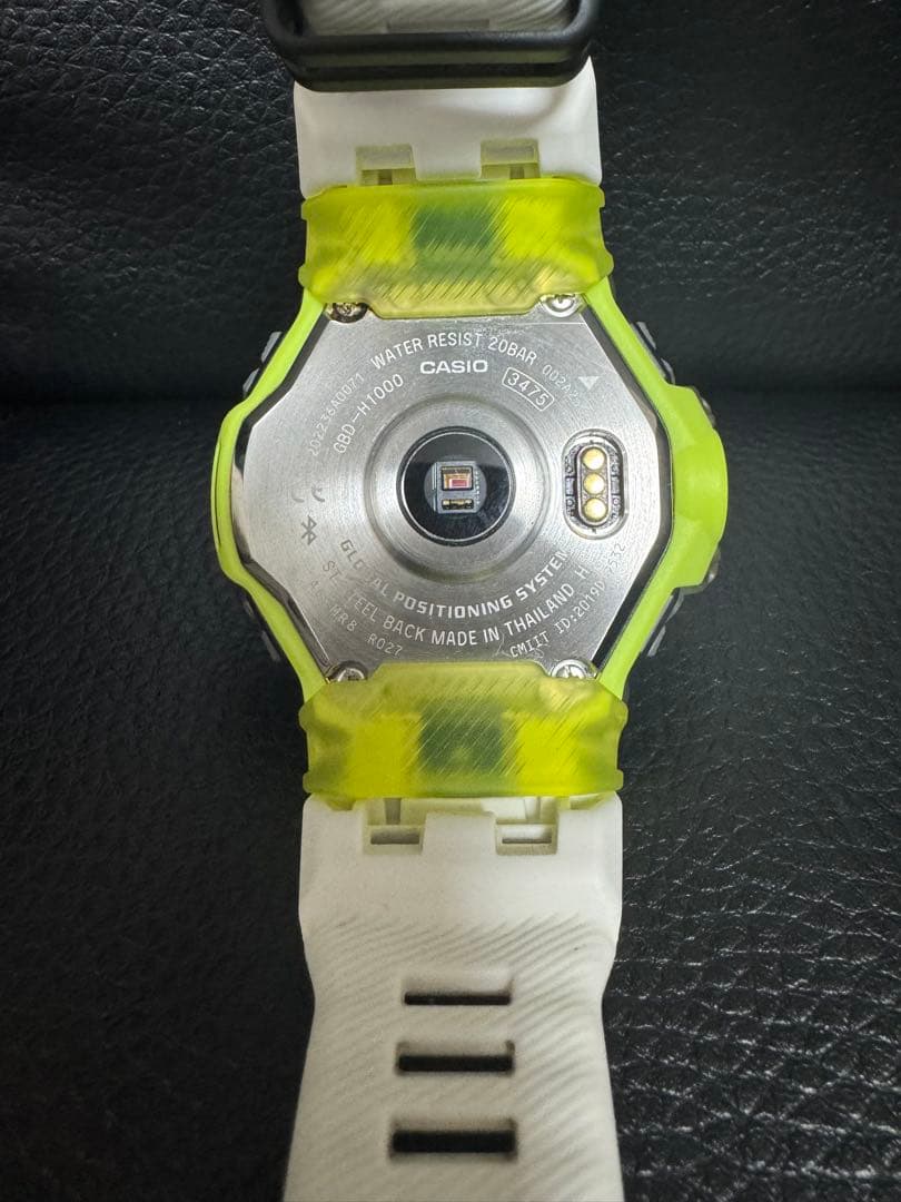 【最終値下げ】G-SHOCK GBD-H1000 WHITE 腕時計