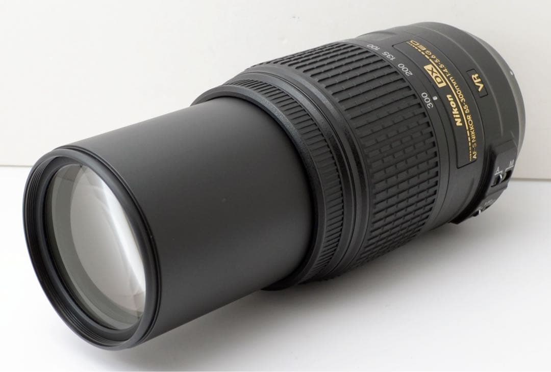 手ぶれ補正付き！Nikon AF-S 55-300mm VR★超望遠
