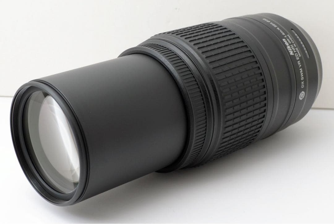 手ぶれ補正付き！Nikon AF-S 55-300mm VR★超望遠