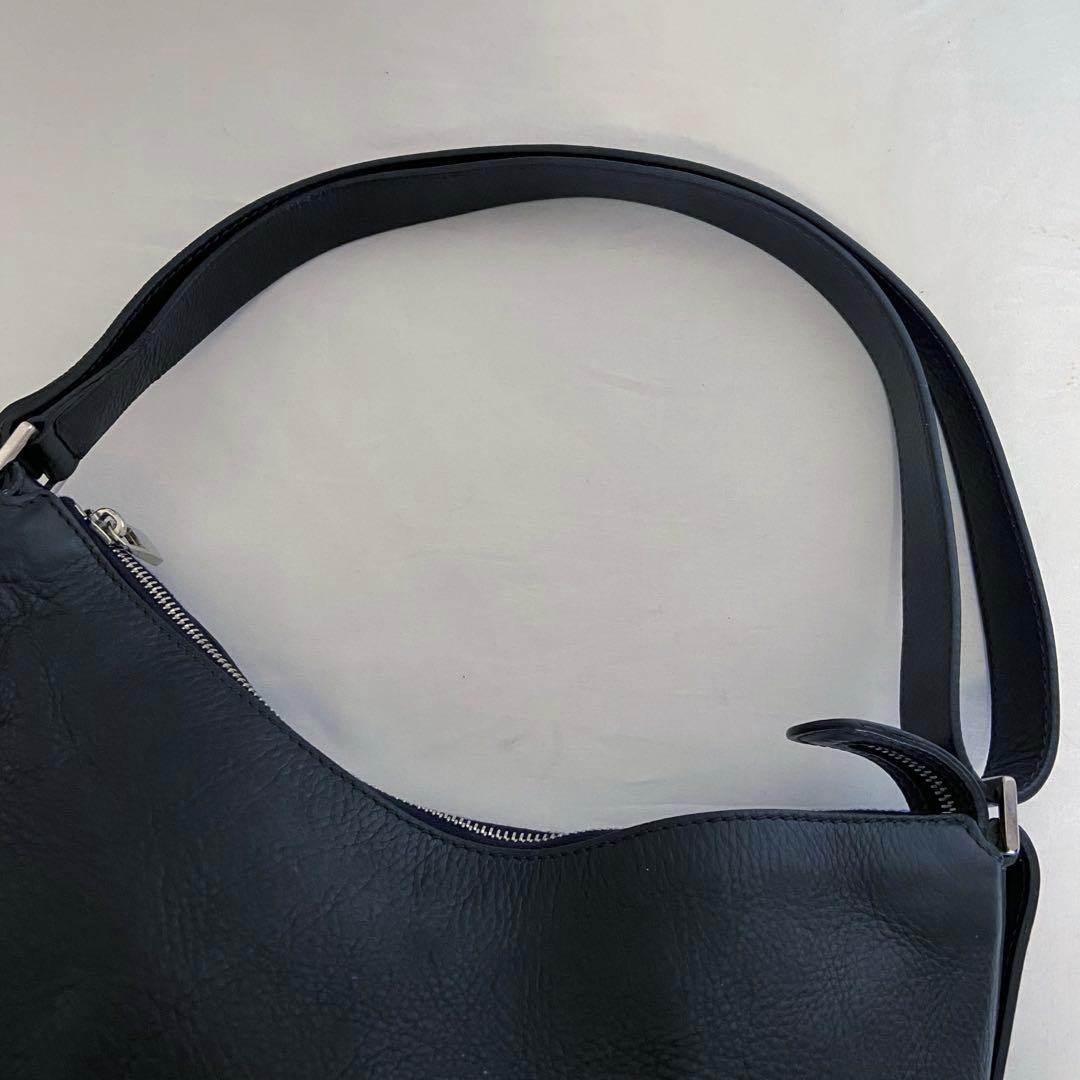 極美品✨ヒロフ ショルダーバッグ 2WAY 本革 ロゴ型押し ダークネイビー M