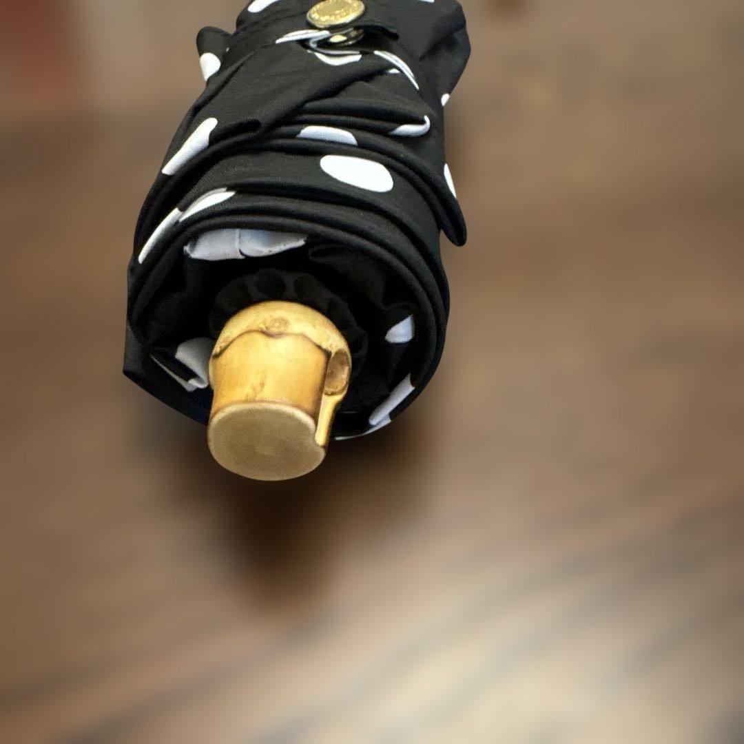 Traditional Weatherwear 折りたたみ傘 黒水玉