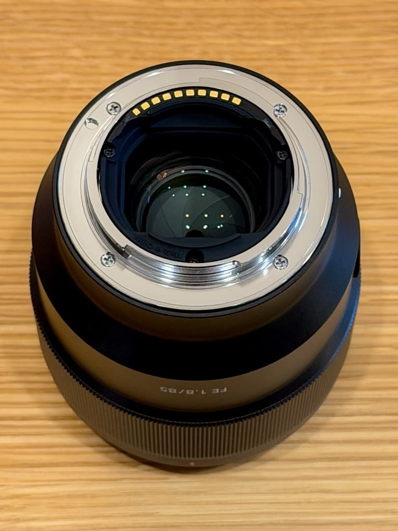 【美品】SONY FE 85mm F1.8 (SEL85F18)
