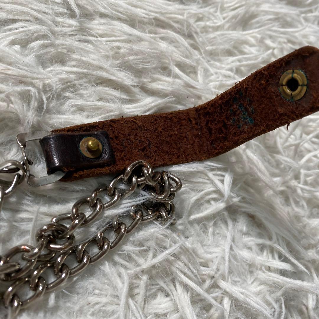 【良品】エイチティーシー　ウォレットチェーン　フラワースタッズ　ビジュー　レザー