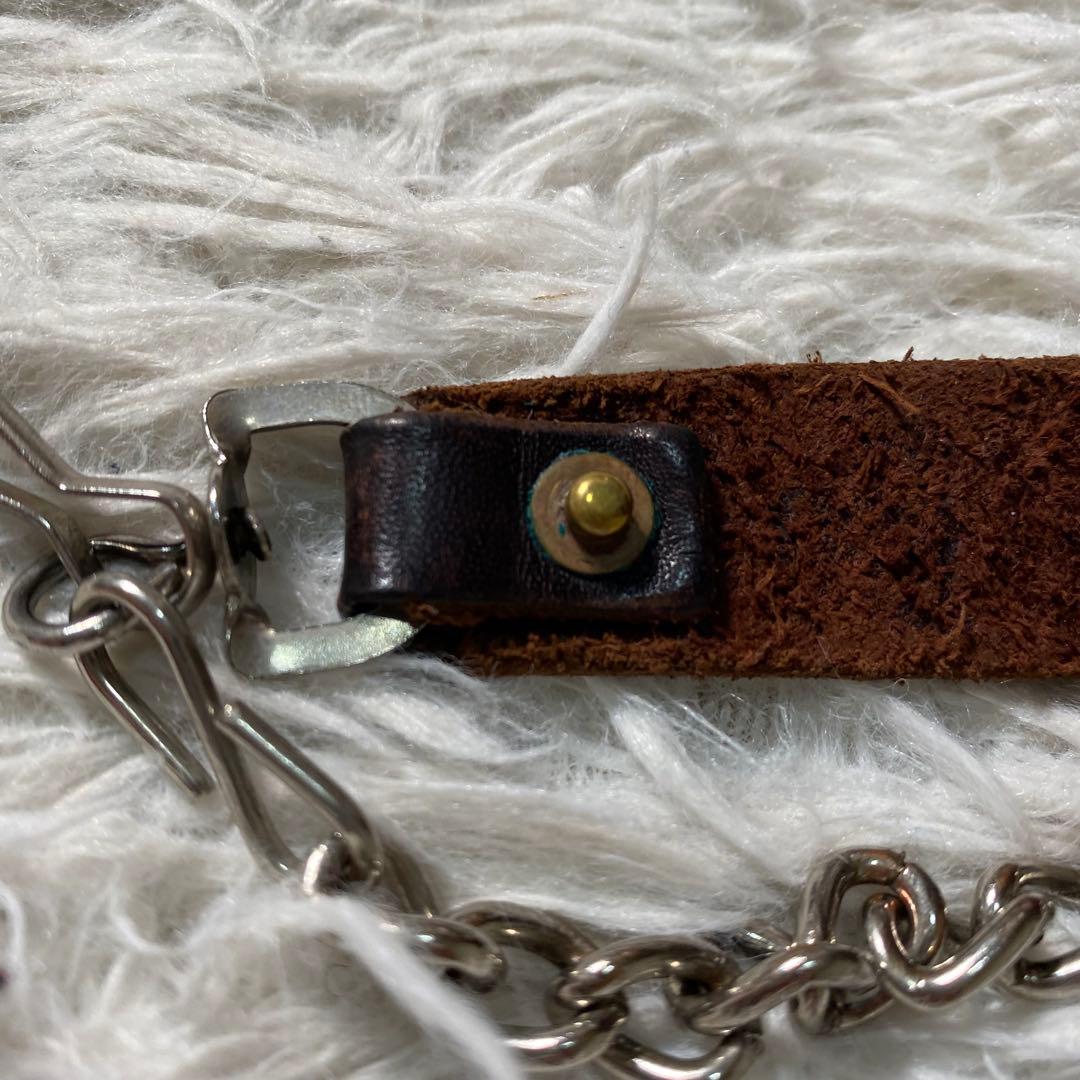 【良品】エイチティーシー　ウォレットチェーン　フラワースタッズ　ビジュー　レザー