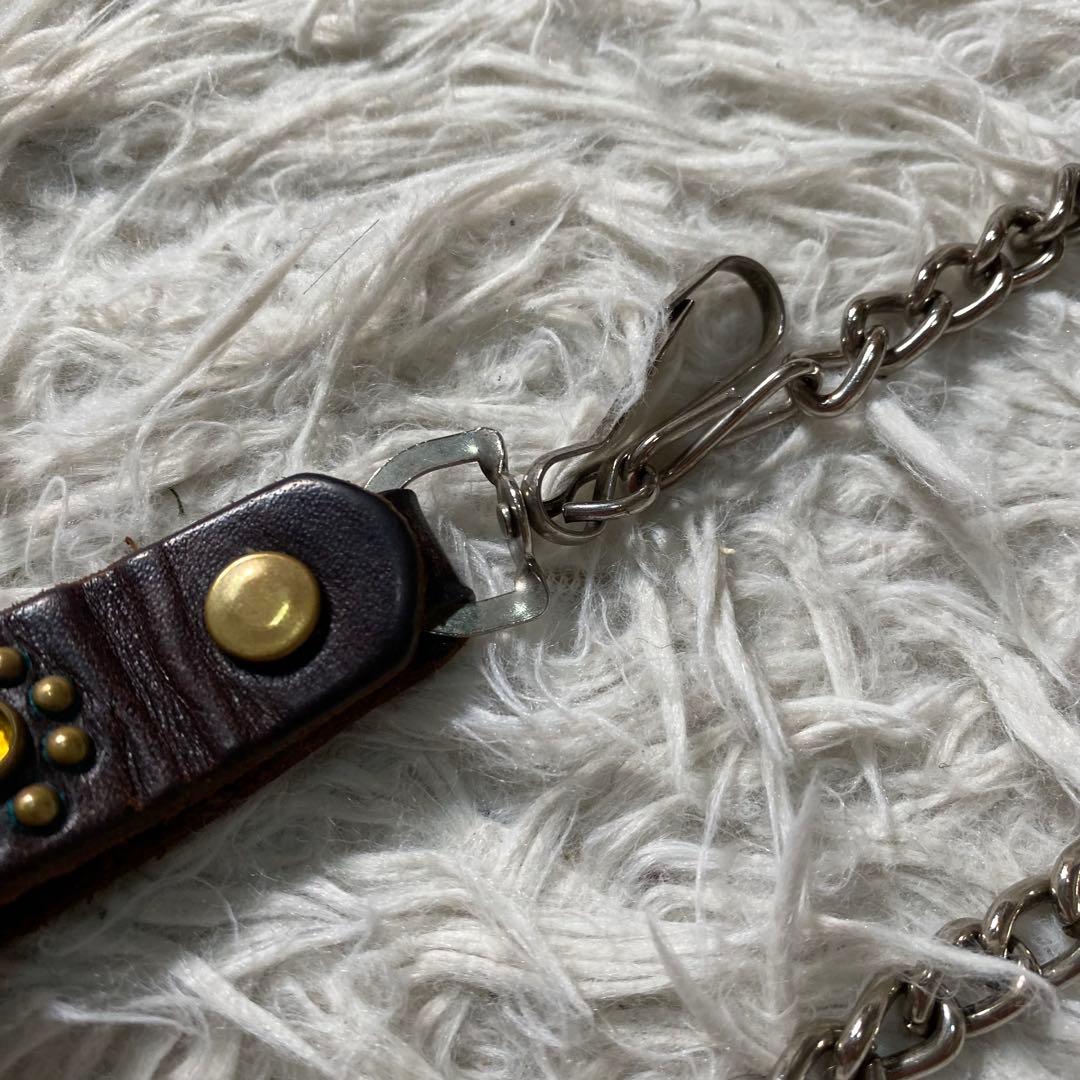 【良品】エイチティーシー　ウォレットチェーン　フラワースタッズ　ビジュー　レザー