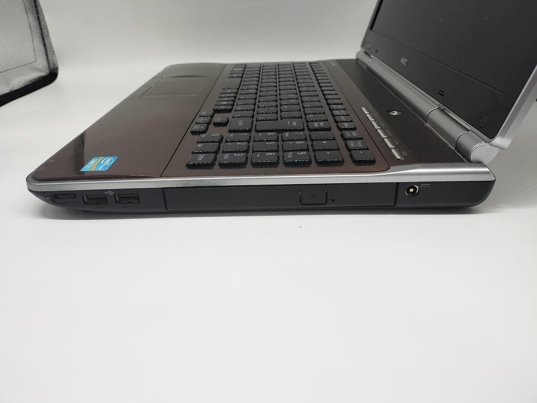 【NEC】爆速Corei7/新品SSD256GB 15.6 ノートパソコン D8