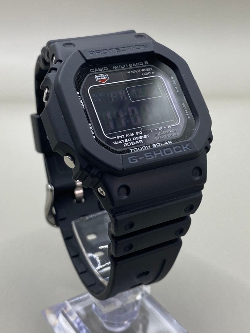 [美品]CASIO G-SHOCK ソーラー ブラック腕時計 GW-M5610U