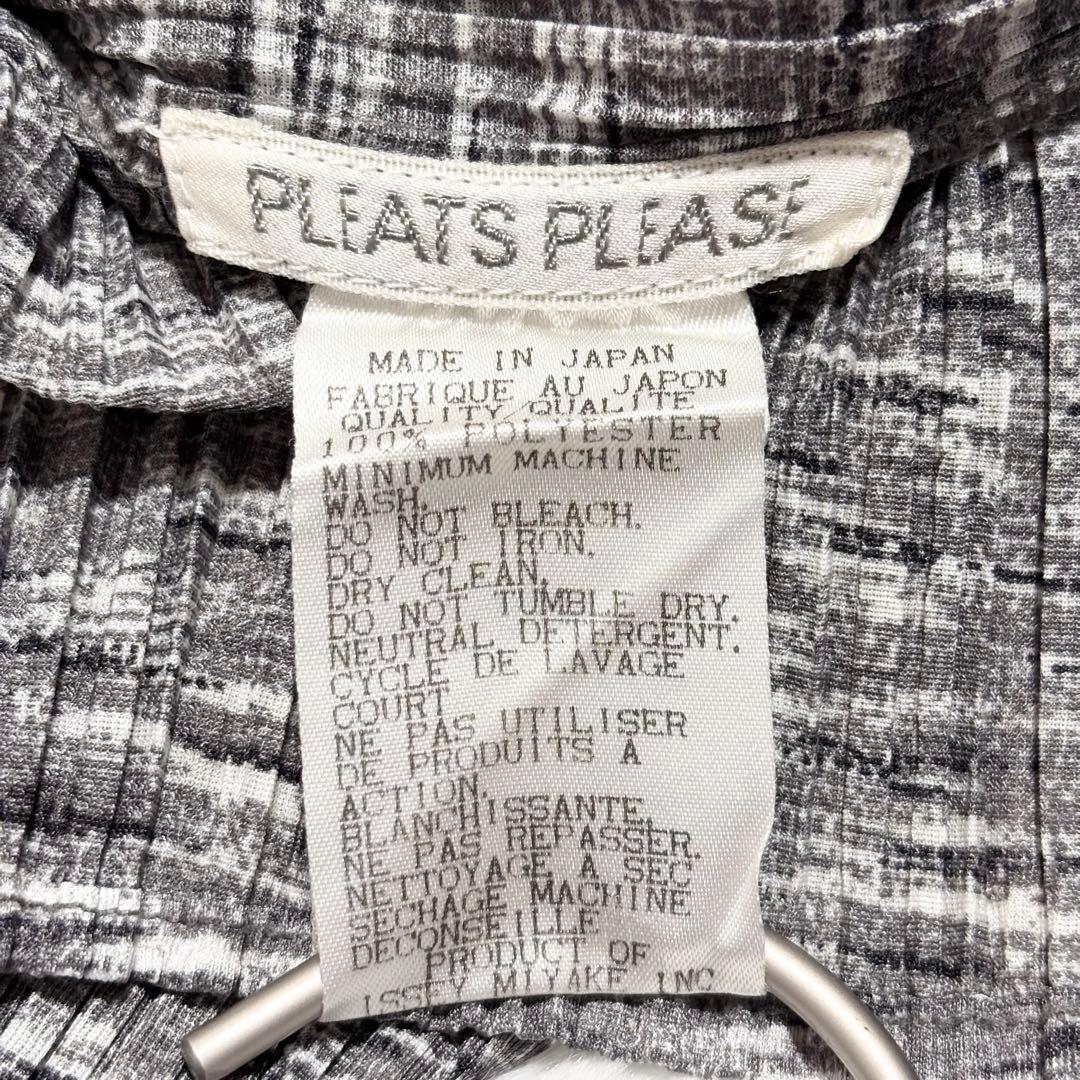 美品　プリーツプリーズ 　半袖　シャツ　ブラウス　襟　総柄　グレー　サイズ3