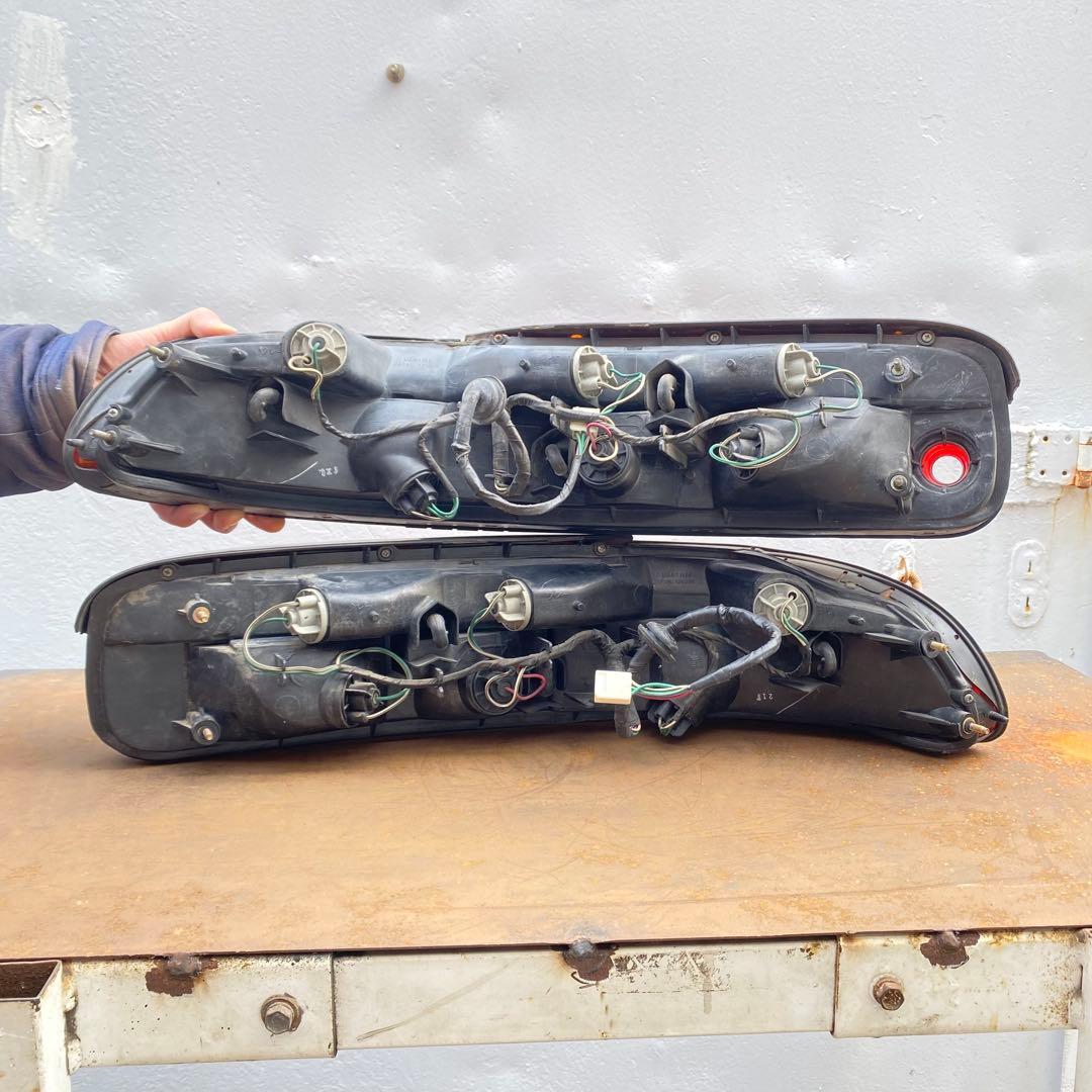 ソアラテールランプ　左右