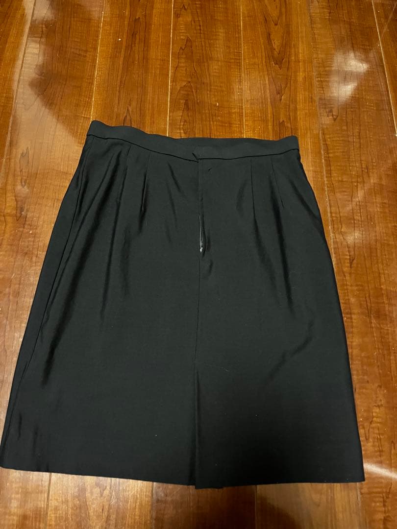 武庫川女子大学　スーツ　XLサイズ相当