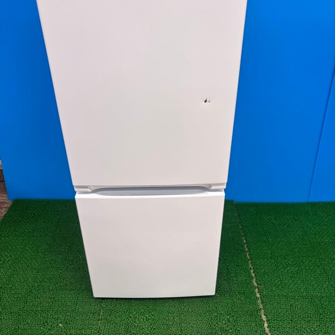 629 1人暮らし用　冷蔵庫　大容量　100L強　小型　右開き　2ドア　ホワイト