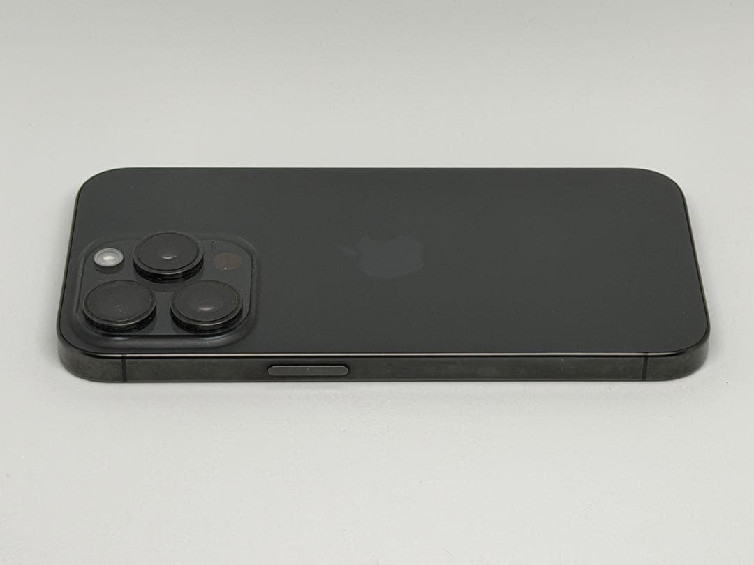 iPhone 15 Pro 256GB ブラックチタニウム 本体＋箱＋ケーブル