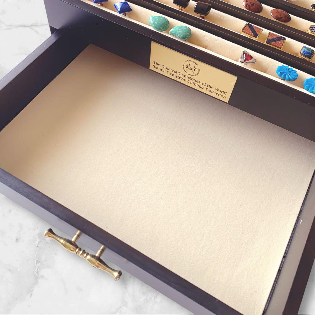 I・E・I 世界の偉大な宝石 天然石 カフス コレクション　収納ボックス付き