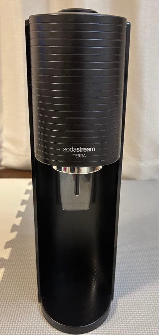sodastream TERRA 炭酸水メーカー CO2ボンベ付き　黒