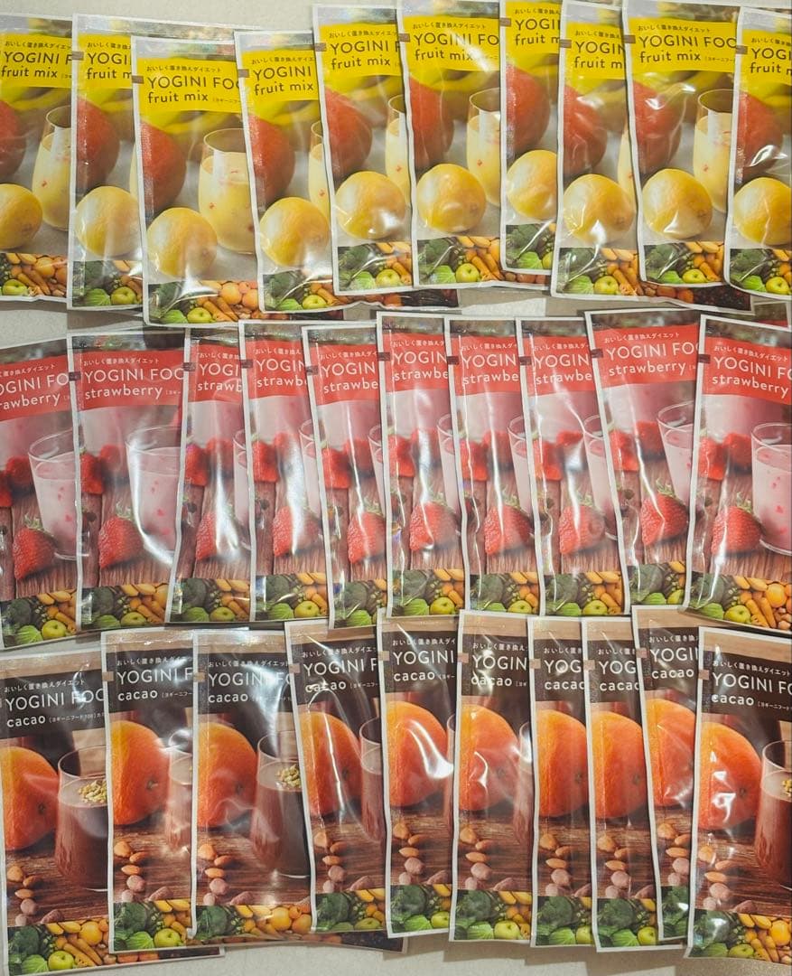 【新品】YOGINI FOOD 30袋 フルーツミックス ストロベリー カカオ