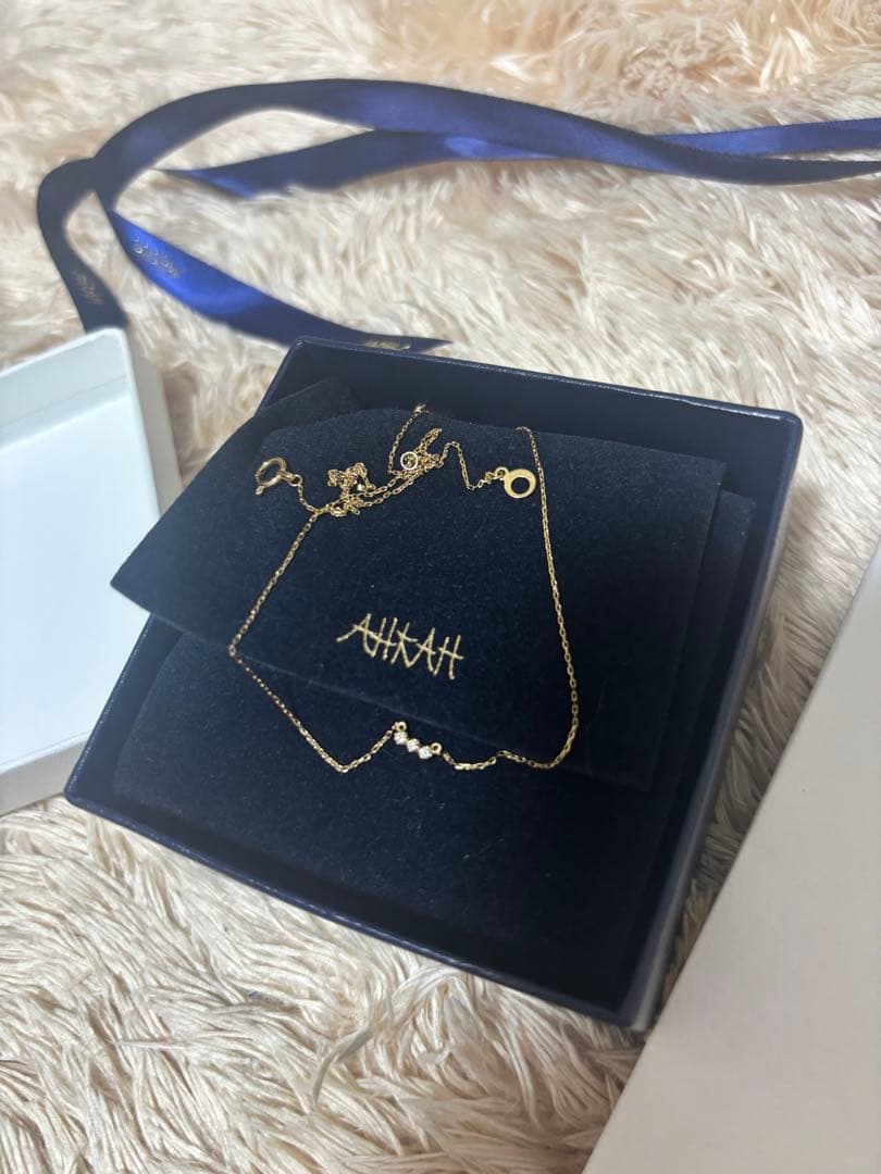 【最終値下げ】AHKAHアミュレットネックレス