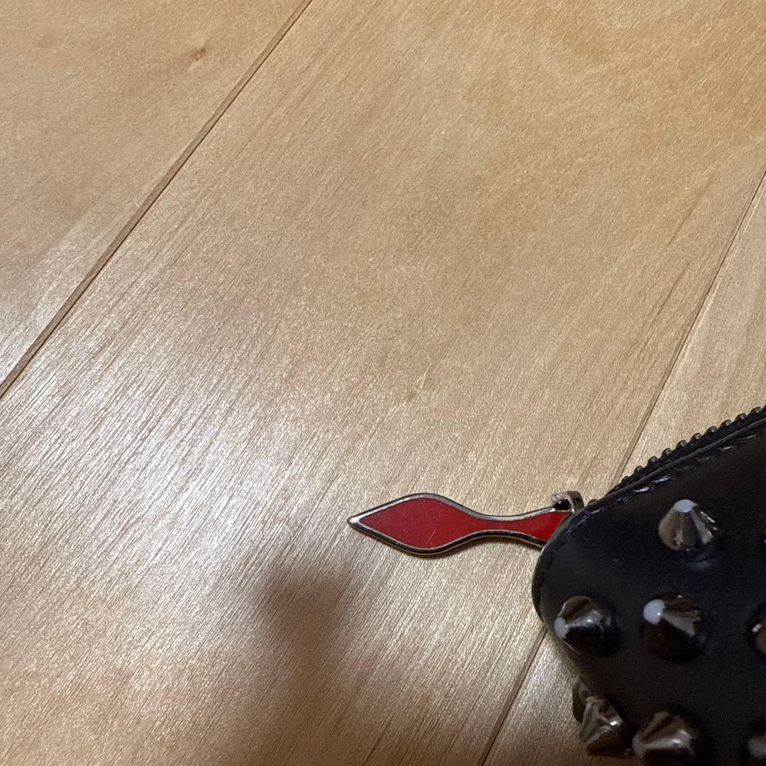 Christian Louboutin クリスチャンルブタン 長財布 黒 赤
