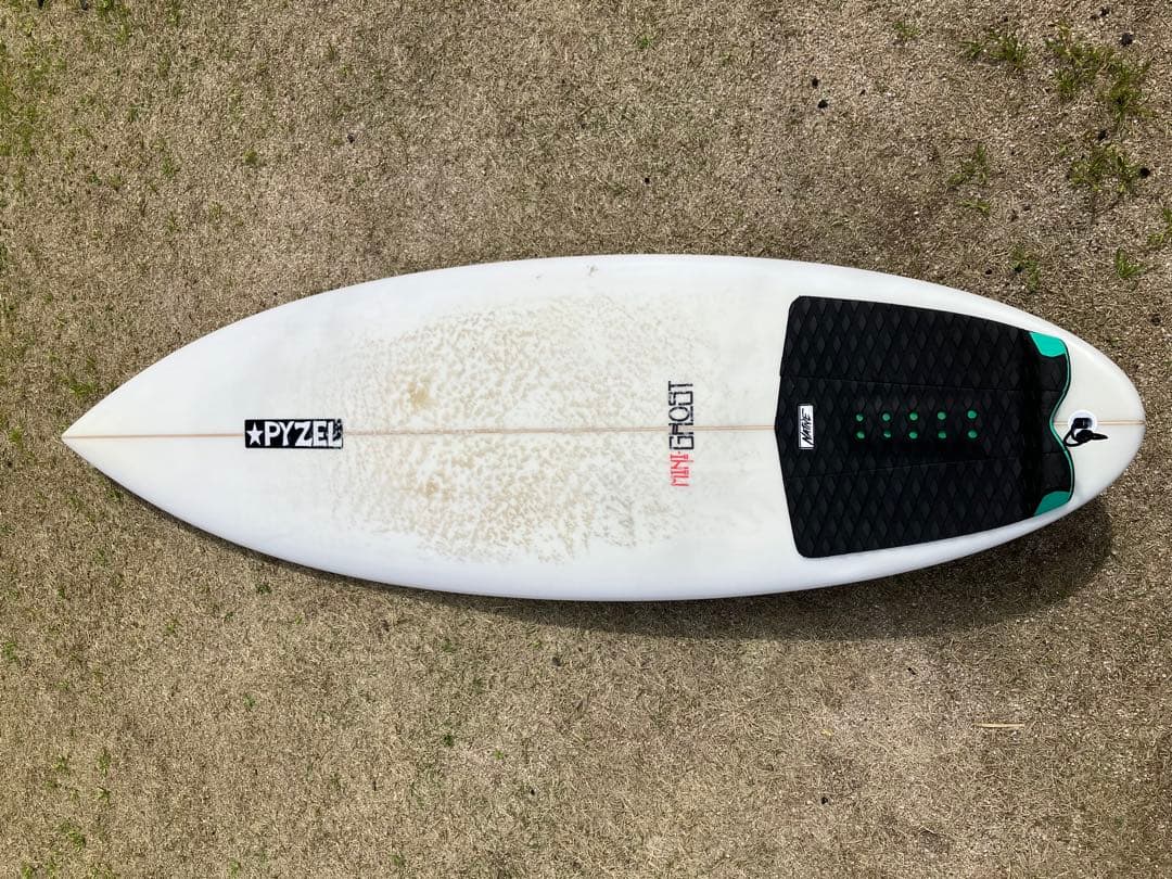 ノン使用感ありPYZEL Mini Ghost 5’10”フィン＆パッド付
