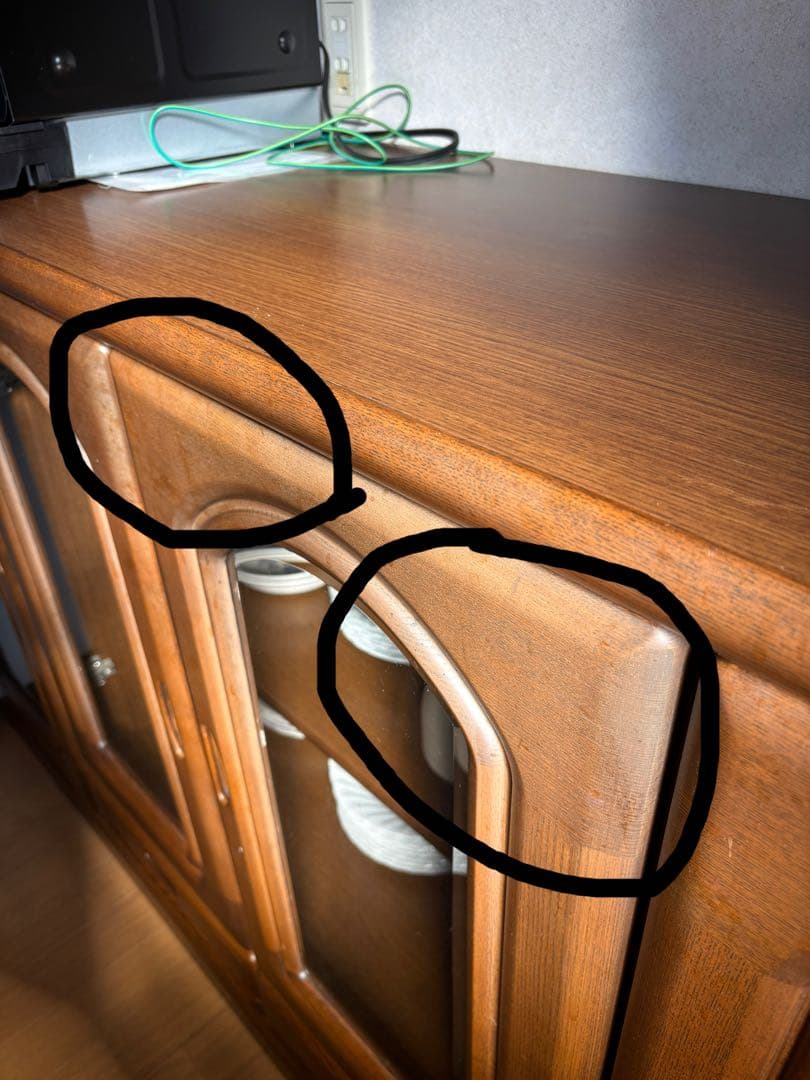 木製キッチンボード　食器戸棚　キャビネット