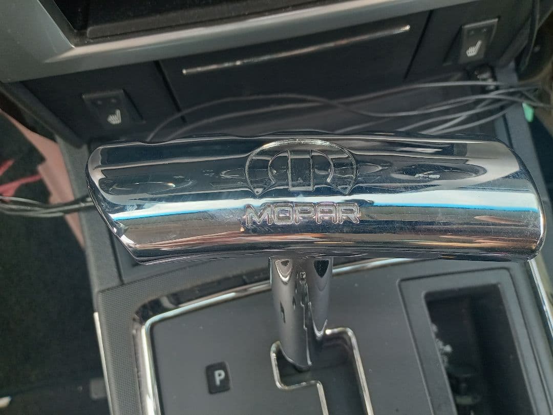ダッジチャージャー　シフトノブ　MOPAR製　シルバーメッキ