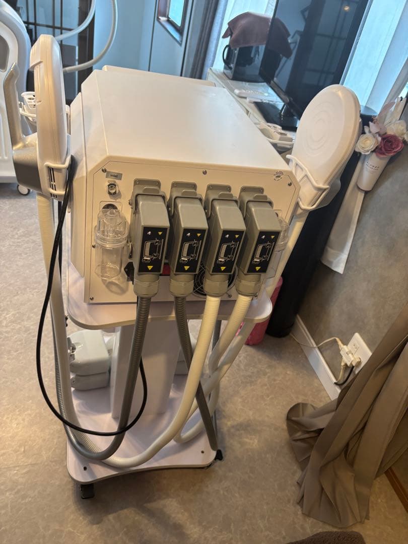 【超美品】フリーズドエッジ（MRO）脂肪冷却&電磁パルスEMS機器