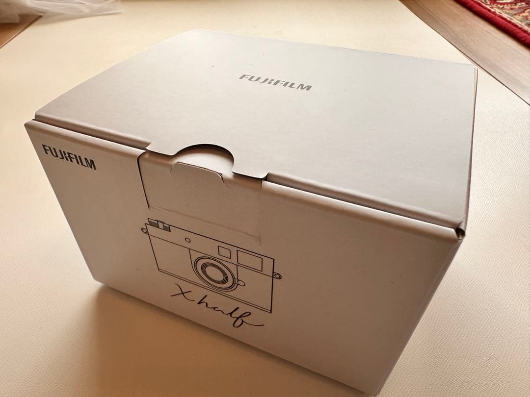 Fujifilm X Half X-HF1デジタルカメラ Black