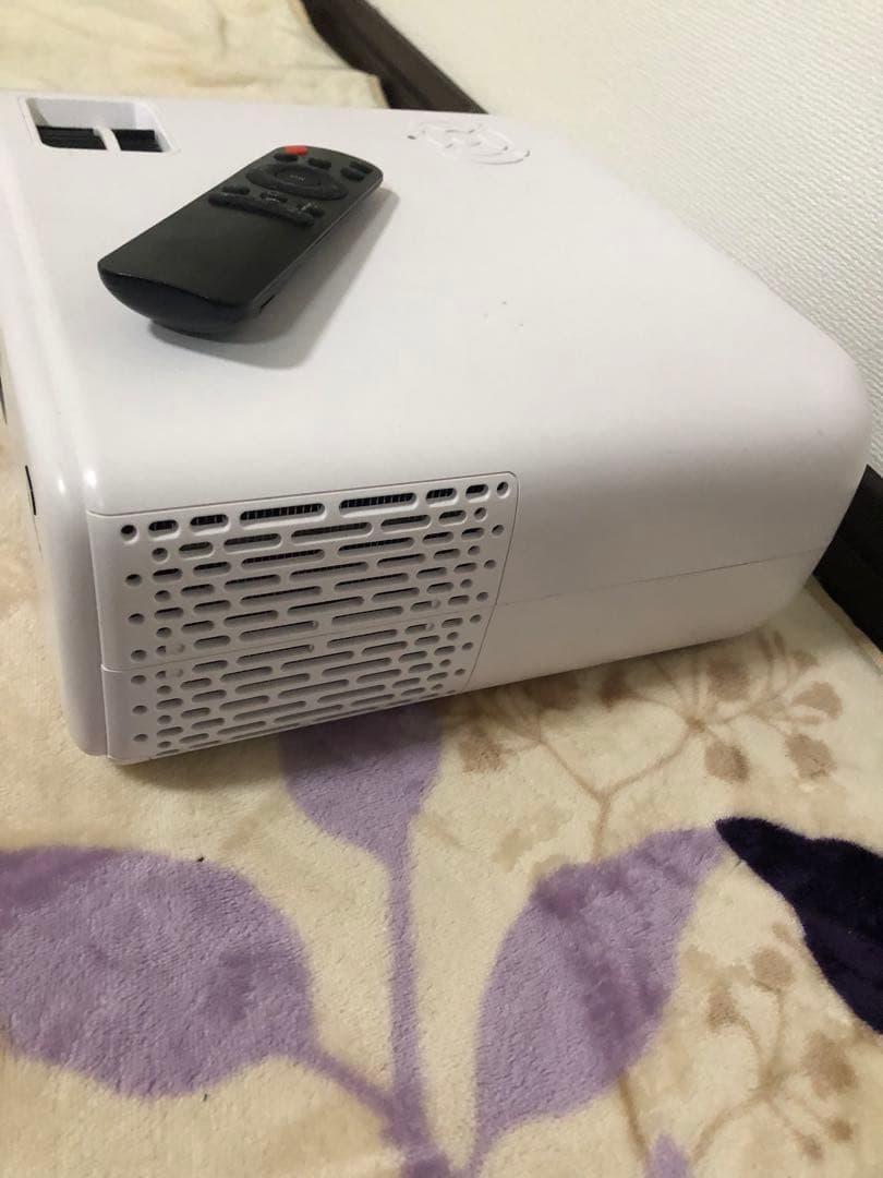 wimius プロジェクター