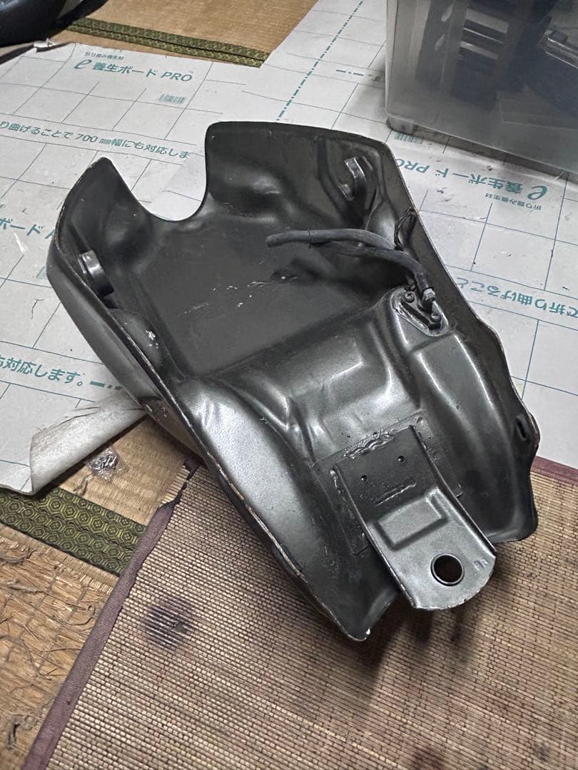 ホンダ VT250FC 純正ガソリンタンク