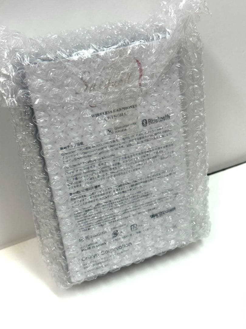 にじさんじ　三枝明那　オンキヨー　コラボイヤホン 【未開封】