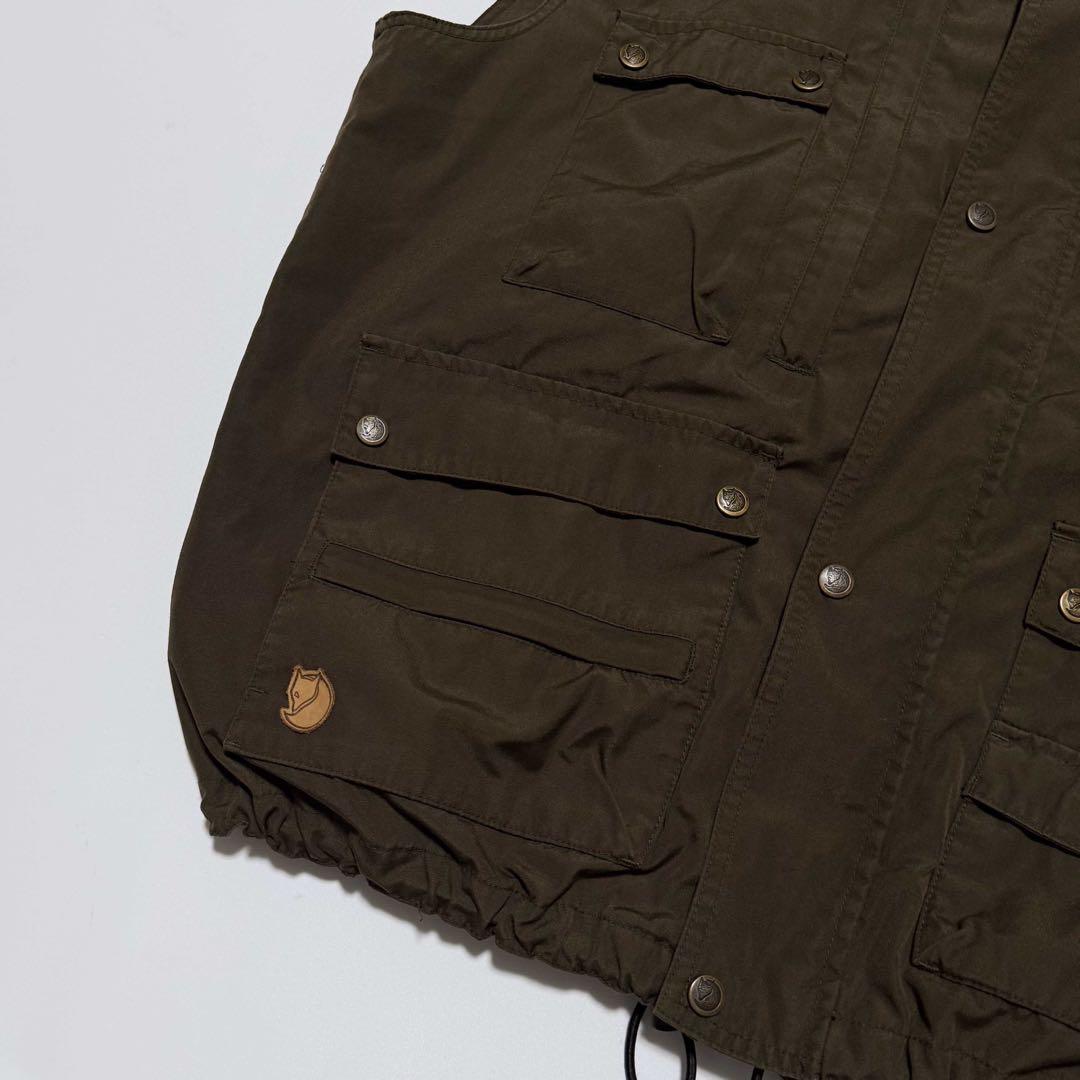 【FJALLRAVEN】フェールラーベン リポーターライトベスト G-1000