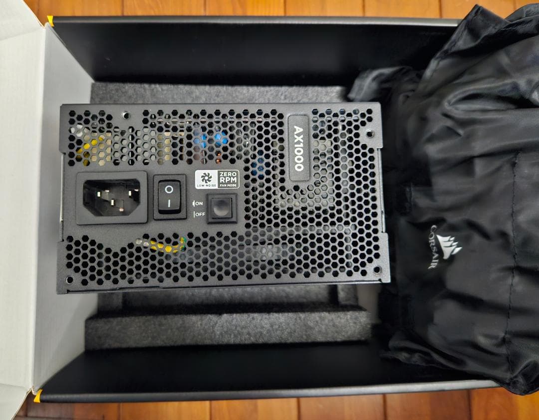 CORSAIR AX1000 1000W TITANIUM PC電源