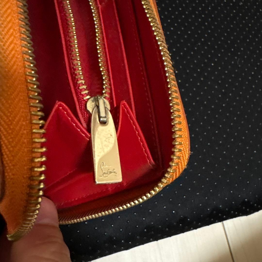 クリスチャンルブタン　長財布