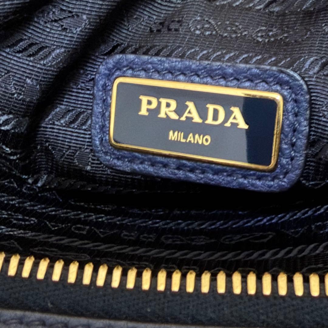 ★PRADA★ プラダ カメラバッグショ ルダーバッグ ヴィッテロ ネイビー