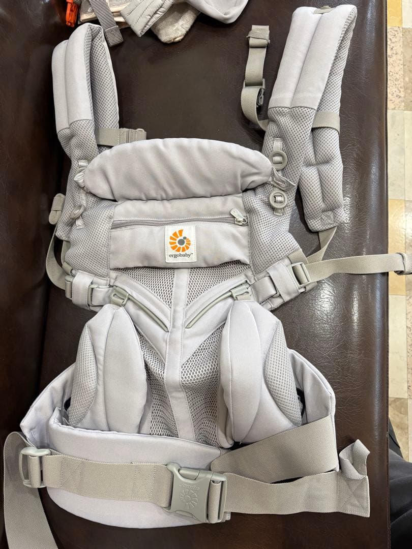 ergobaby OMNI 360 抱っこ紐 グレー