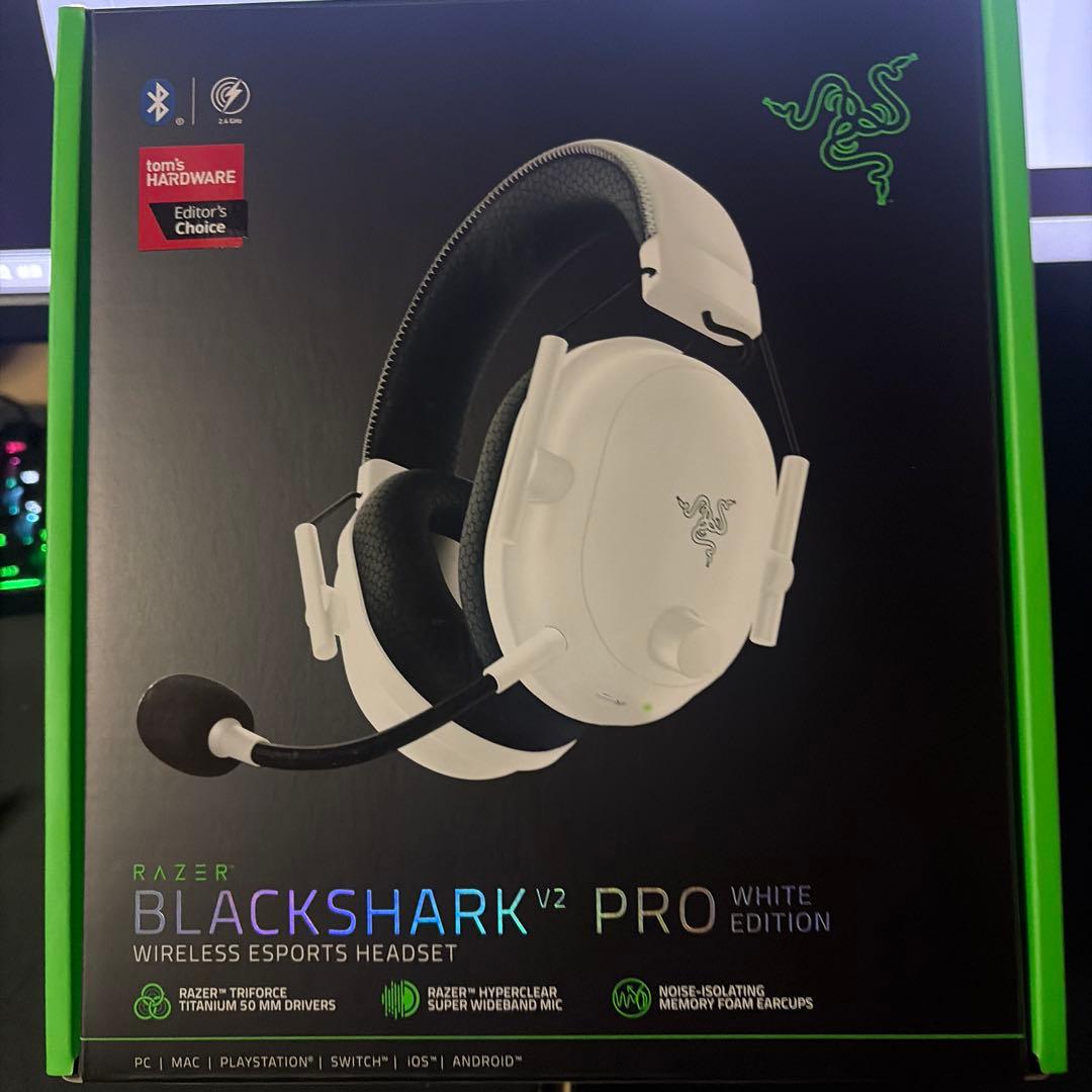 ヘッドホン Razer BlackShark V2 Pro White Edition