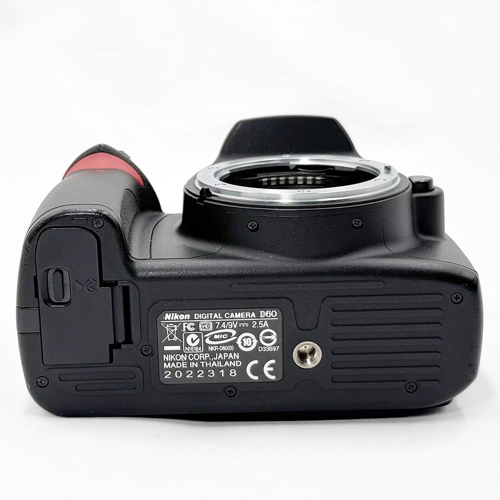 【美品】ニコン Nikon D60 Wズームキット 一眼レフ カメラ 中古