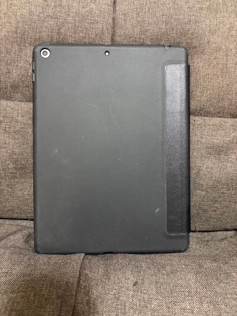 iPad 第9世代　ケース付き
