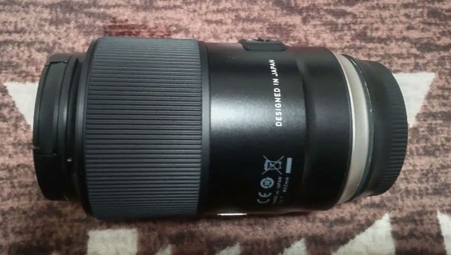 【11月22日以降発送】 タムロン 90mm マクロレンズ　キャノンEF用