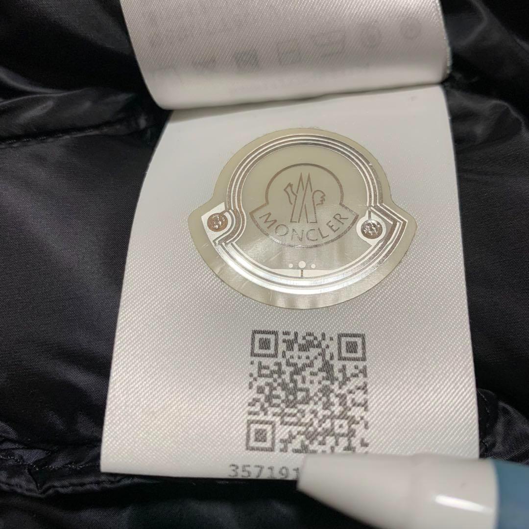 美品★モンクレール　GERS ダウンベスト　ワッペン　ブラック　4D52