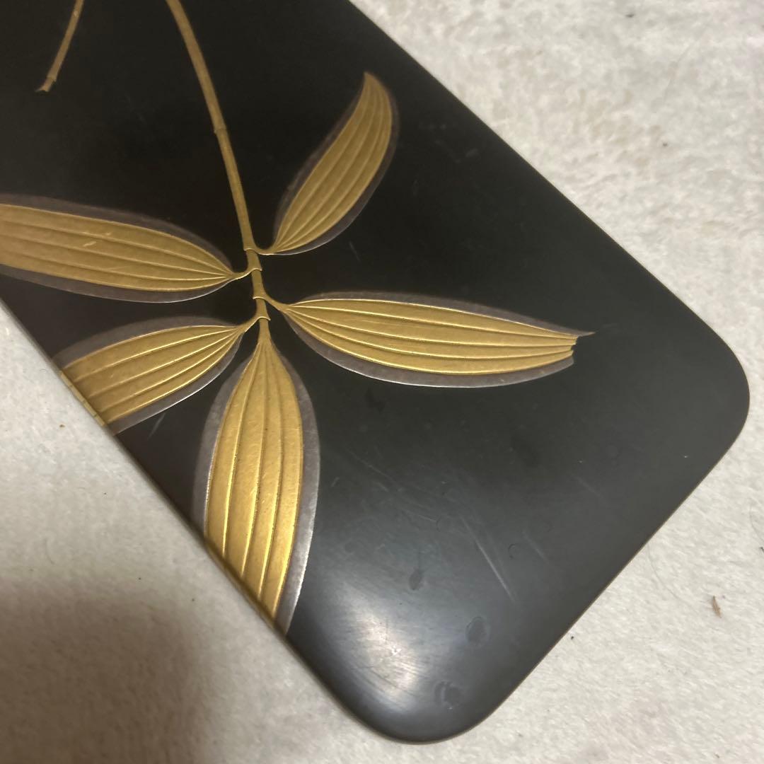 漆器 文箱 金色植物模様