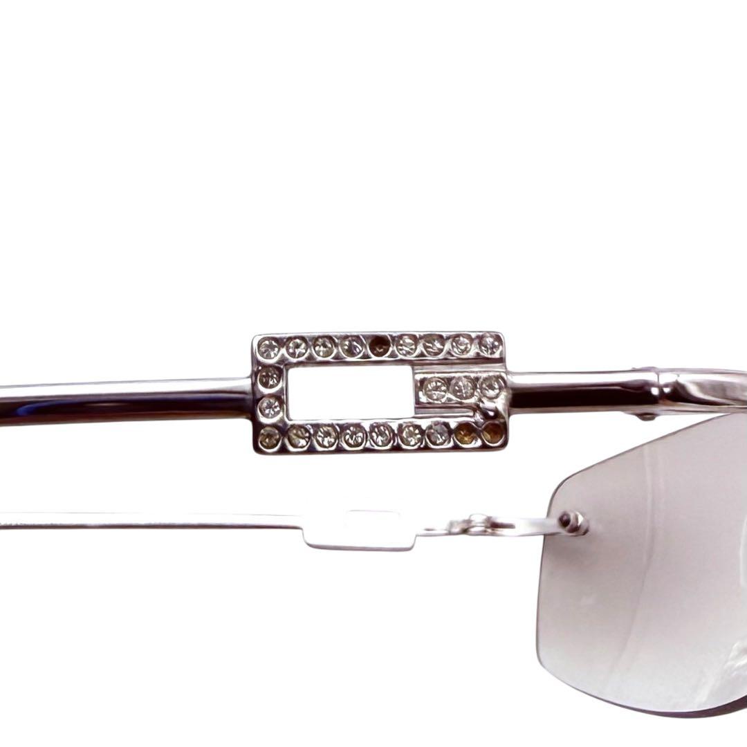 GUCCI グッチ　リムレス　サングラス　スクエアG ラインストーン