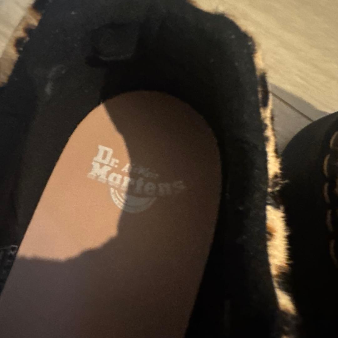 ドクターマーチン　アニマル柄ローファー