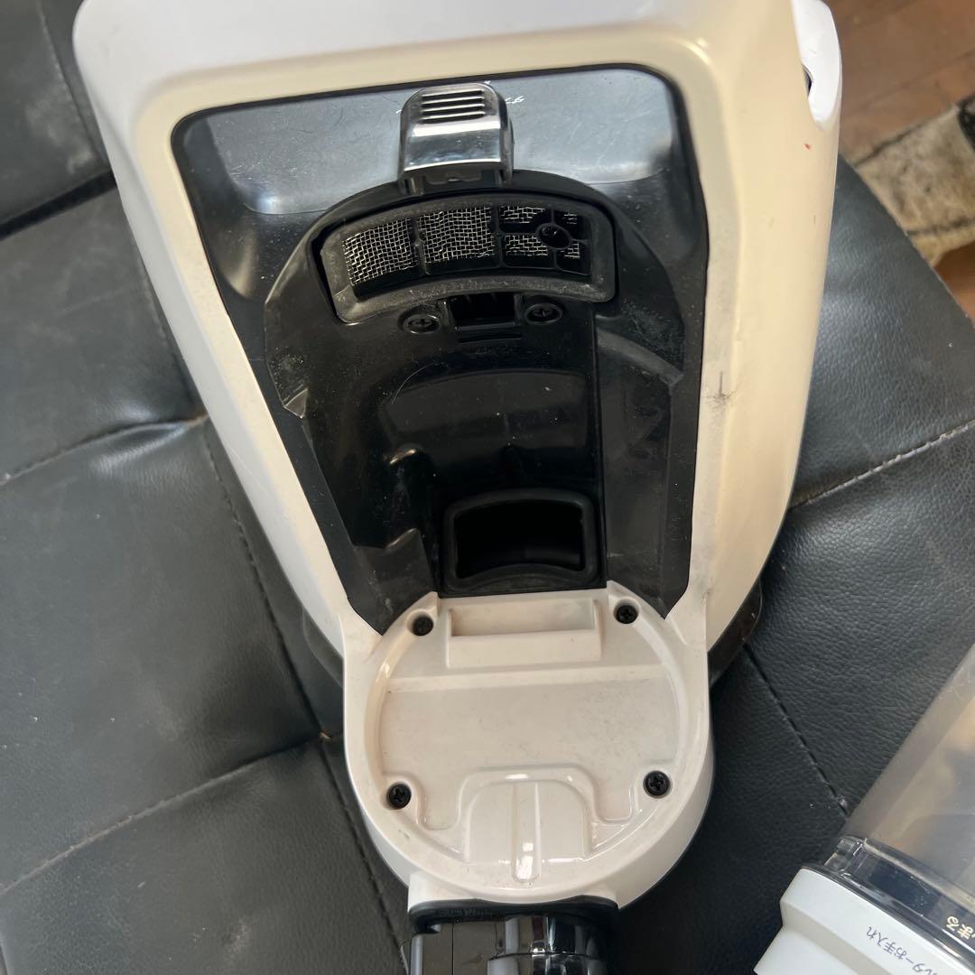 TOSHIBA 東芝サイクロンクリーナー 掃除機 VC-CF22A 2024年製